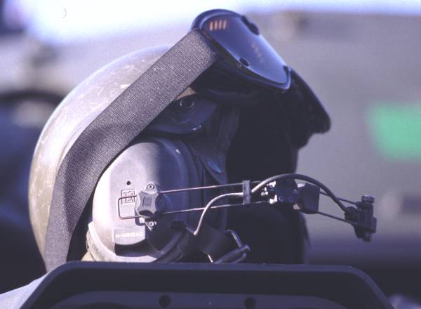 casco.jpg (25174 byte)
