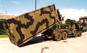 a08.jpg (10004 byte)