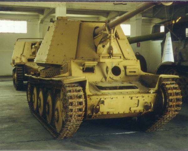 12_marder_ts.jpg (37533 byte)