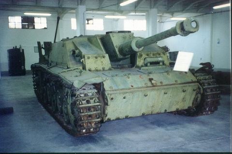 12_stug_ts.jpg (29644 byte)