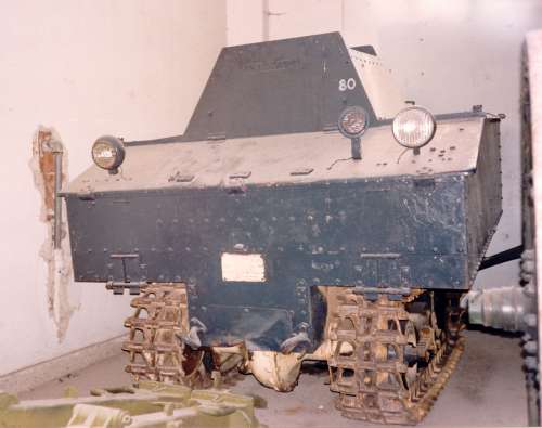 16_vickers_ts.jpg (22466 byte)