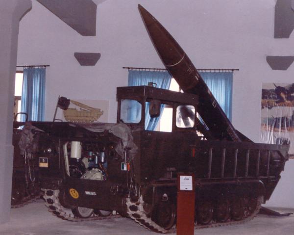 25_lance_cec.jpg (33919 byte)