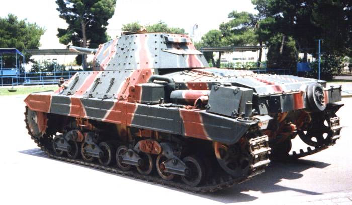 7_p40_le_03.jpg (48882 byte)