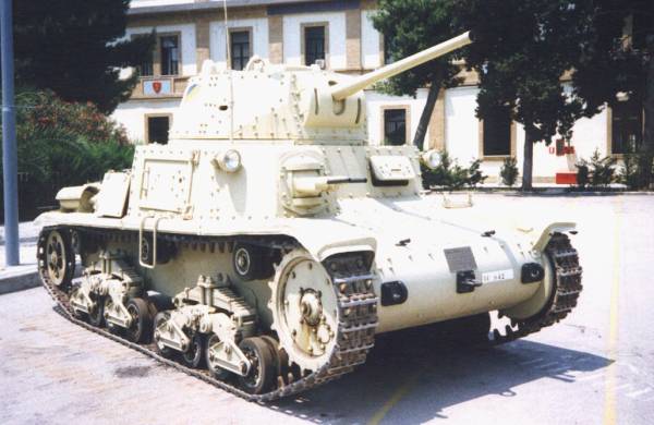 8_m15_le_01.jpg (39944 byte)