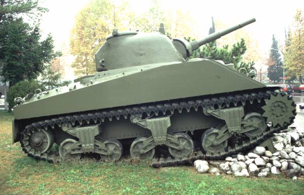 m4_ariete.jpg (61783 byte)